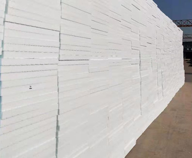 赤峰聚苯板適合寒冷地區(qū)使用嗎？ 赤峰聚苯板可靠嗎？